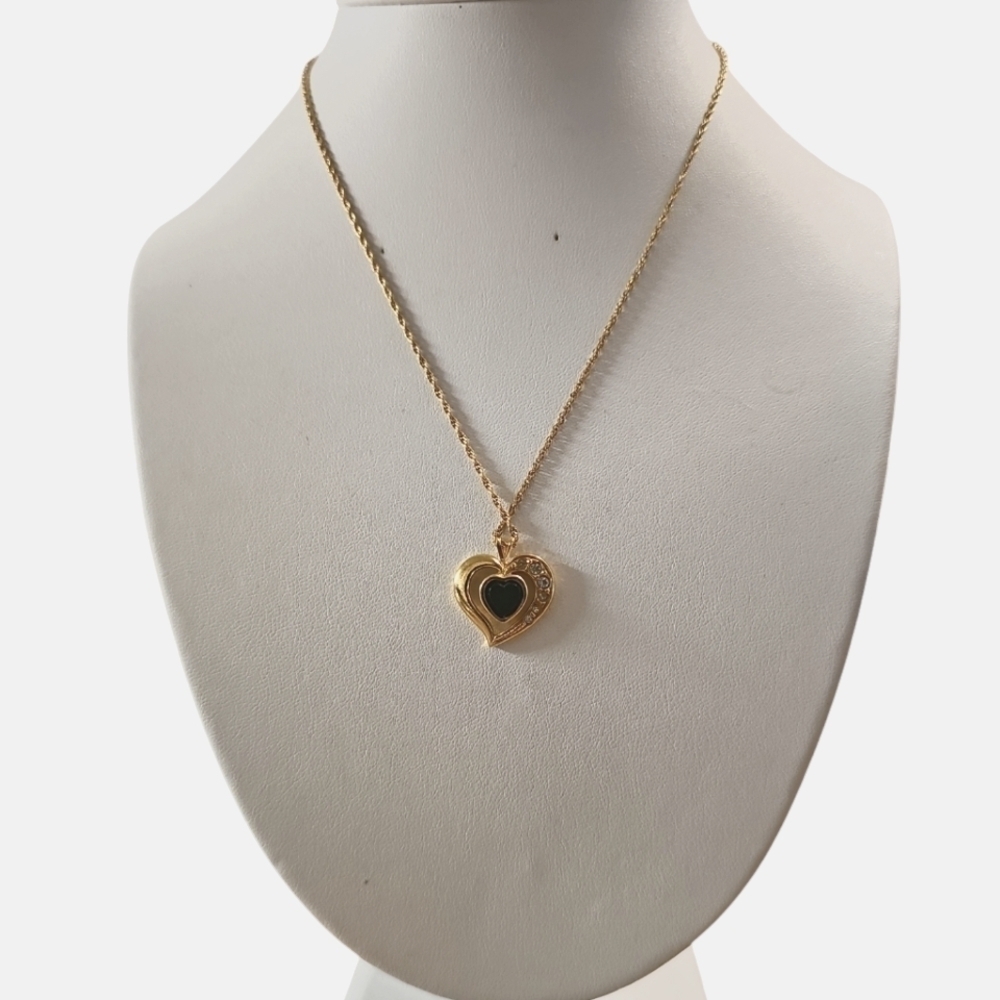 Avon Goldtone Heart Pendant Necklace With Onyx And Rhinestones